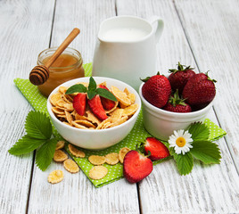 Muesli with strawberries