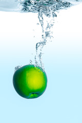 The water effect of Apple when plunge into the water.