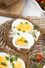 Healthy whole wheat sandwiches with eggs and chives