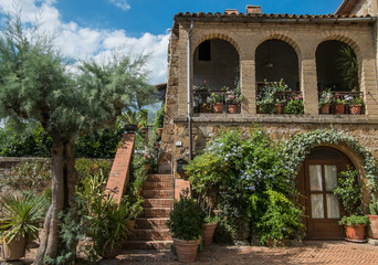 Fototapeta na wymiar House in Sovana, Tuscany