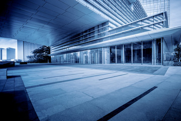 empty brick floor with cityscape and skyline
