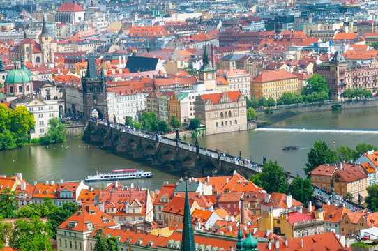 Viewing on Vltava river and Charles bridge in Prague