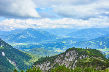 Fototapeta premium beautiful valleys in the mountains of Austria / Amazing view off the Wilder Kaiser - a hiking area in Europe