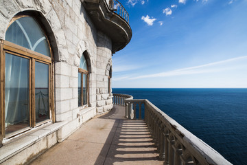 Fototapeta na wymiar Landscape Castle Swallow's nest Crimea and deep blue sea