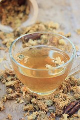 Chrysanthemum tea and dried