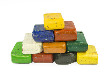 Gestappelte bunte Wachsmalkreide