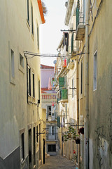 Fototapeta na wymiar Gässchen in Lissabon