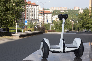 Gyroscooter