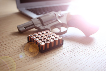 Revolver mit Munition online bestellen