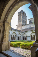 Cloître de la Cathédrale Notre-Dame-de-Nazareth à Vaison-la-Romaine
