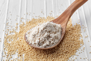 Spoon of amaranth seeds flour