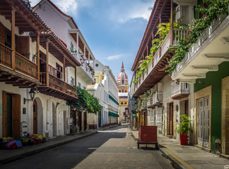 Fototapeta na wymiar Street view and Cathedral - Cartagena de Indias, Colombia