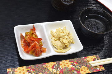 おせち料理　/日本酒にはおせち料理