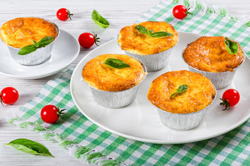 Mushroom, chicken and cheese gratin in Mini Baking molds
