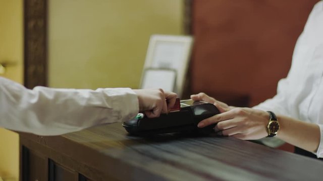 Credit card payment terminal