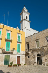 Fototapeta premium Alleyway, Molfetta. Puglia. Italy. 