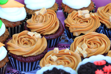 caramel cupcakes background