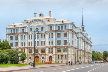 Fototapeta na wymiar St. Petersburg Nakhimov Naval School
