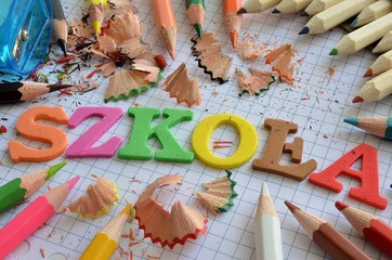 przybory szkolne © Pio Si