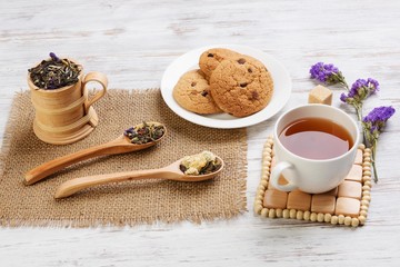 Herbal tea and cookies