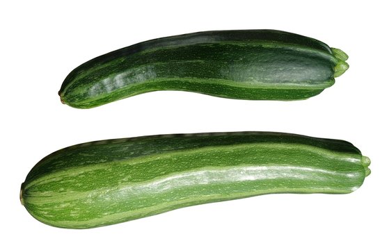 Zucchini - freigestellt