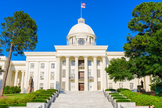 Alabama State Capitol in Montgomery, Alabama, USA.