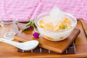 Sweet melon balls and milk