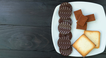 Biscuits & chocolate