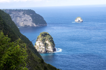 Fototapeta premium cars celebrating the temple cars, Nusa Penida, Indonesia