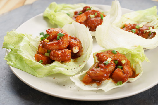 Healthy Salsa Shrimp Lettuce Wraps