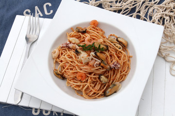 spaghetti aux fruits de mer 12082016