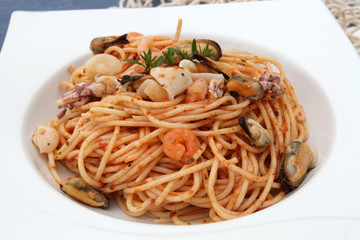 spaghetti aux fruits de mer 12082016