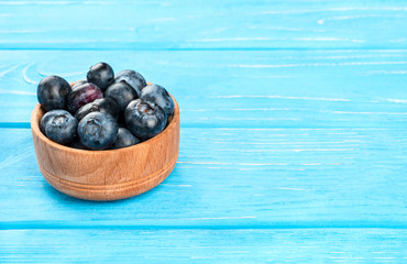 Blueberries in bowl