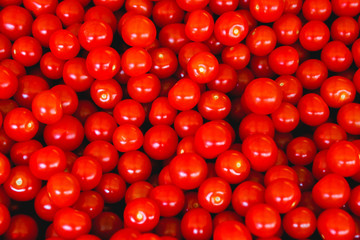 A picture of tasty cherry-tomatoes