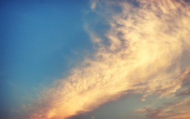 Fototapeta na wymiar soft blue sky and sunset cloud