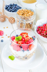 Granola with yogurt and berries