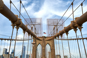 Obraz premium Brooklyn bridge pillar, New York City