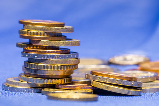 Euro-M&uuml;nzen auf einem Stapel