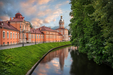 Классическая Лавра Classic Lavra