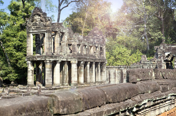 Fototapeta na wymiar gallery in temple Preah Khan ruins(12th Century) in Angkor Wat, Siem Reap, Cambodia...
