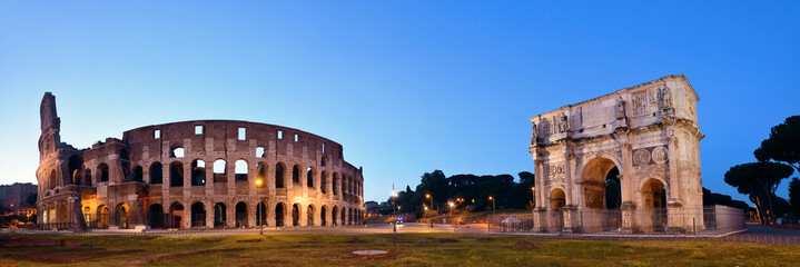 Colosseum Rome nacht