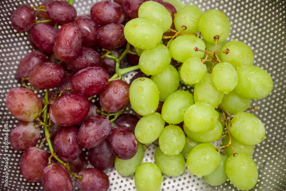 Poster Red and green grapes