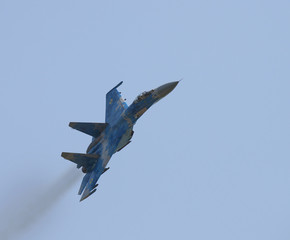 Fototapeta na wymiar Military jet fighter