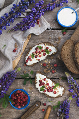 Strawberry Bruschetta with Goat Cheese