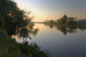Obraz premium Colorful summer morning on the river