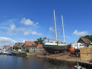 Fototapeta na wymiar Ship in Dockyard