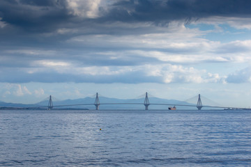 Naklejki  Panorama Mostu kablowego między Rio a Antirrio z Nafpaktos, Patra, Grecja Zachodnia
