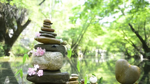 nehirlerde zen taşı dizmek & doğada huzur