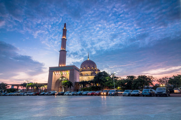 Fototapeta na wymiar Mosque view during sunset dusk in Malaysia