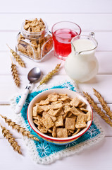 Cereal flakes for breakfast